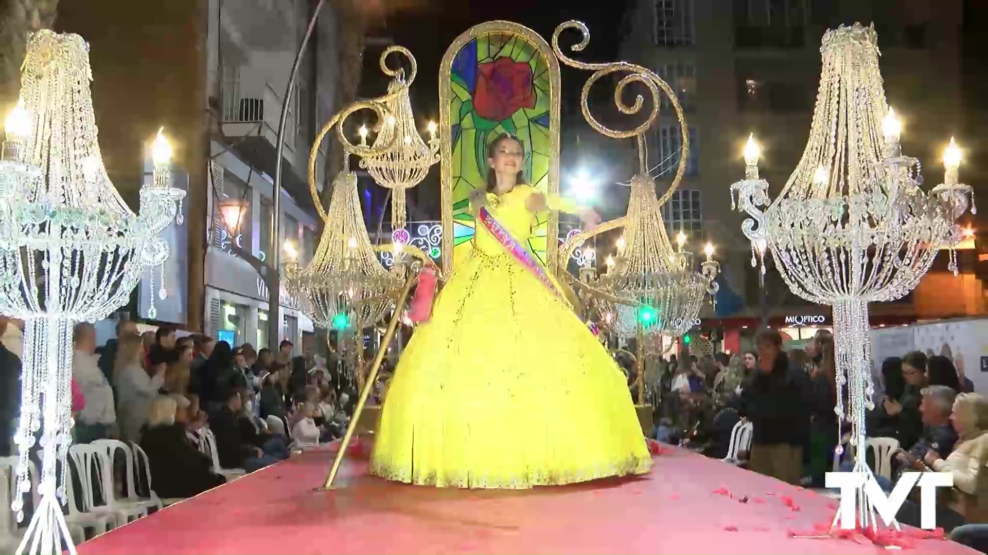 Desfile Nocturno Carnaval y Entrega de Premios
